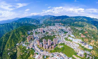 四川攀枝花市鹽邊縣委書記王興全:"釩鈦首縣 滋味鹽邊"的資源、空間、后發優勢 將為共同富裕試驗區貢獻力量