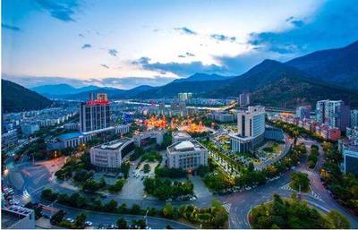 攀枝花市、米易縣被命名為國家園林城市、縣城